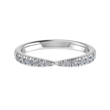 Load image into Gallery viewer, Pinched Round Brilliant Diamond Ring 0.33ct
